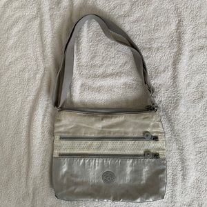 Kipling crossbody